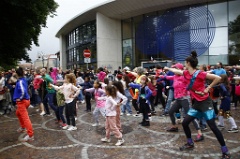 Flashmob 10 * 3744 x 2496 * (5.74MB)